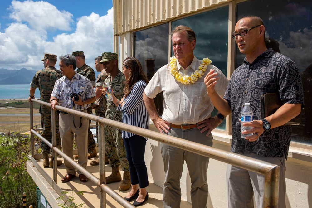 U.S. Congressman Ed Case visits MCBH