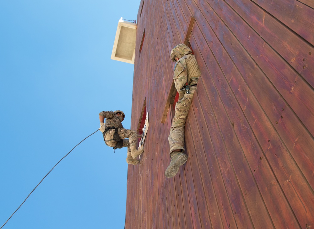 Eager Lion 19 urban high angle rescue technique joint training