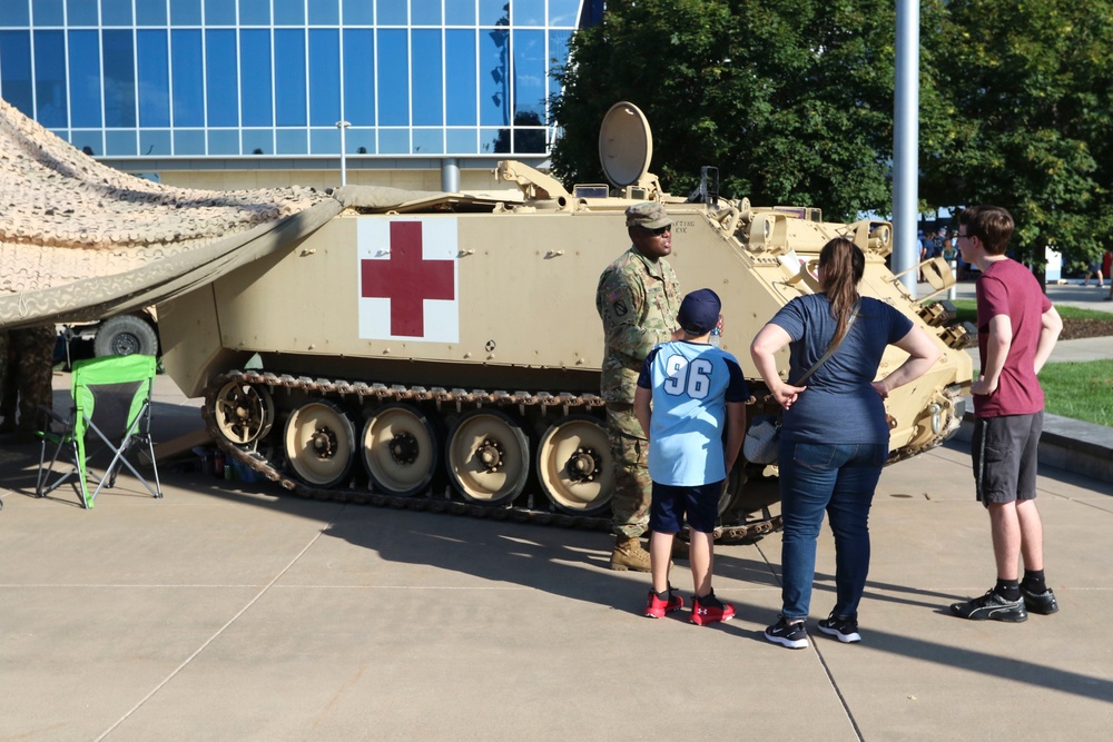 Kansas National Guard and Sporting KC team up to honor veterans