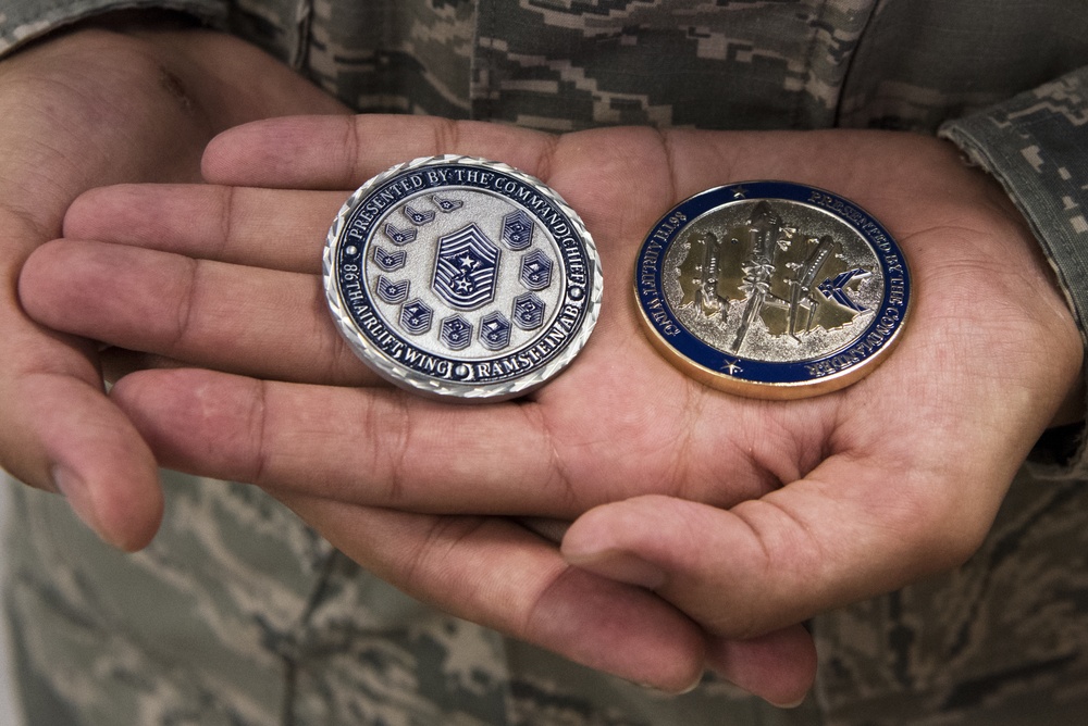 Paralegal achieves Airlifter of the Week for excellent customer service