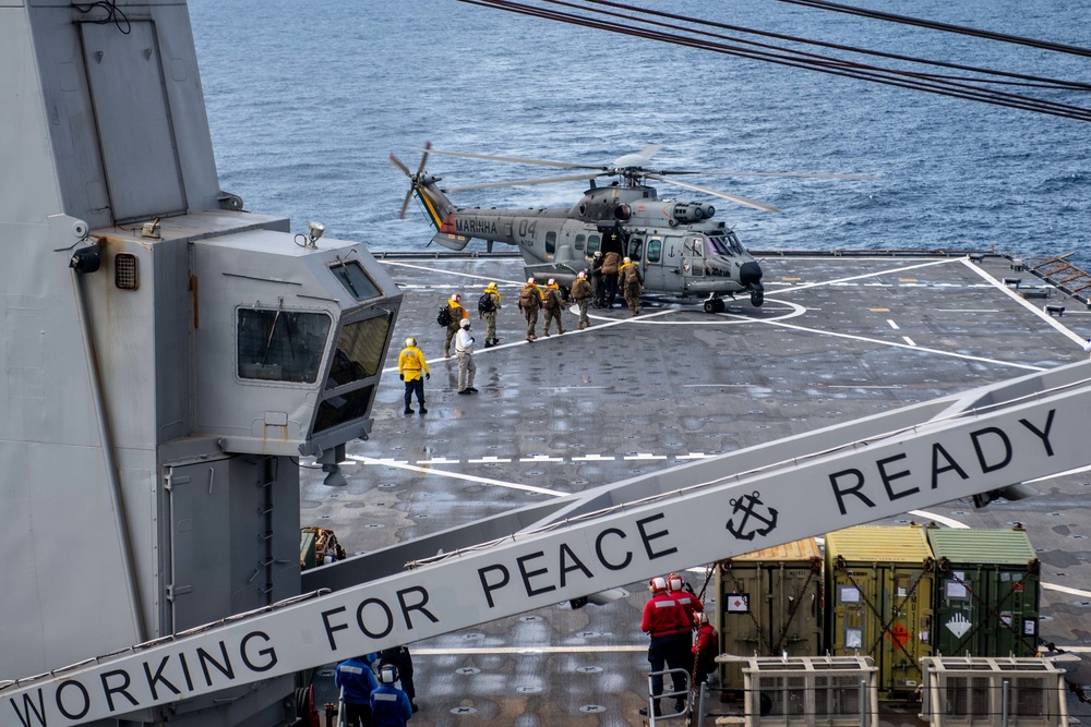 USS Carter Hall (LSD 50) Conducts Helicopter Operations during UNITAS LX