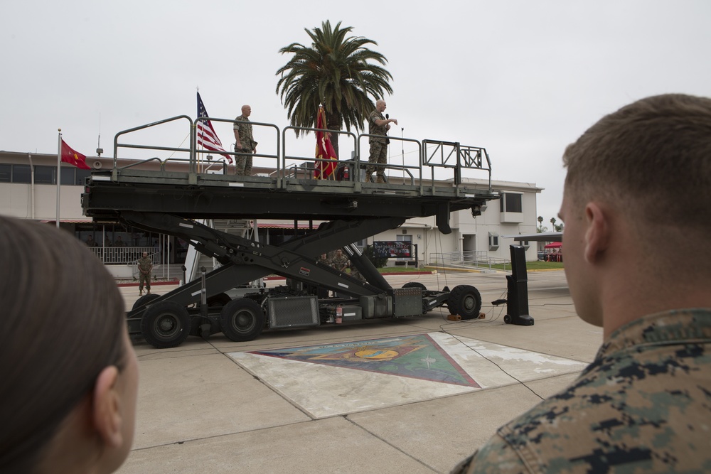 A forward glance: Commandant of the Marine Corps visits MCAS Miramar