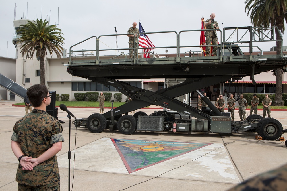 A forward glance: Commandant of the Marine Corps visits MCAS Miramar