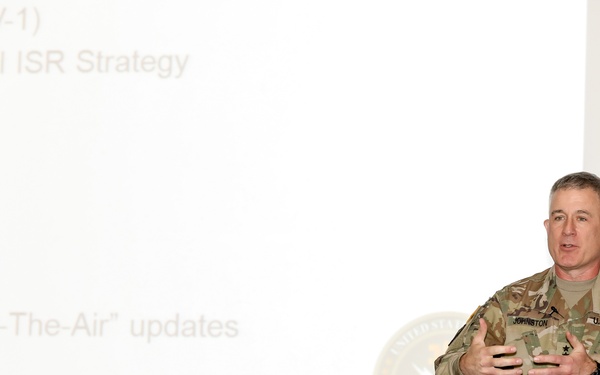 INSCOM Leadership host Town hall