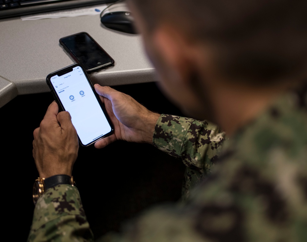 Navy Recruiter Saves Lives through Social Media