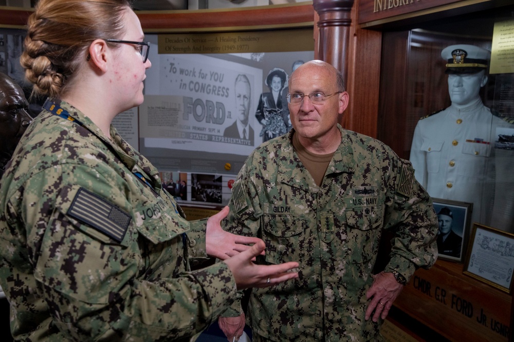 CNO Visits USS Gerald R. Ford