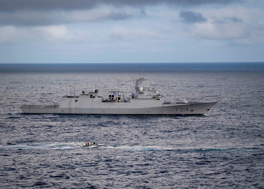 USS Gridley Sailors Conduct VBSS Operations