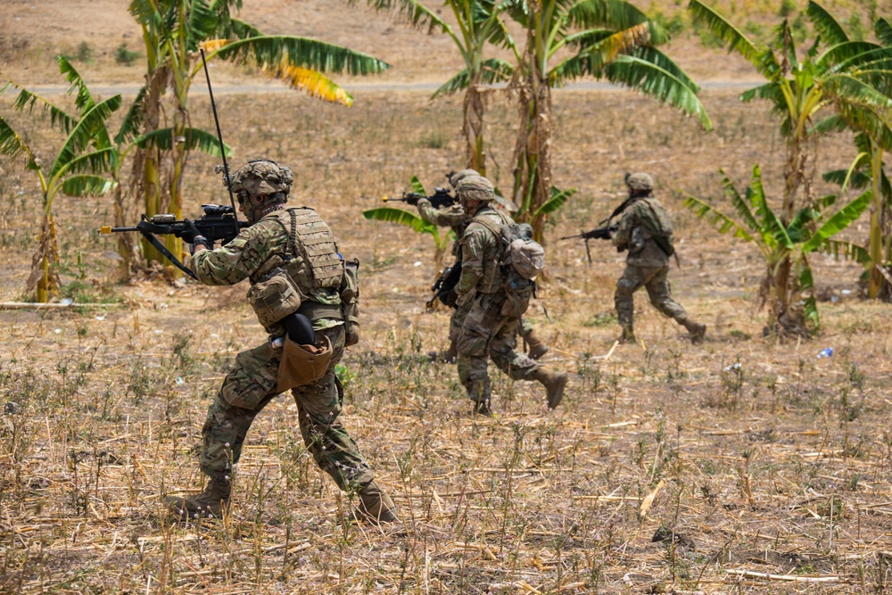 1-27 IN BN Wolfhounds conduct platoon Live-Fire Exercises at Garuda Shield 19