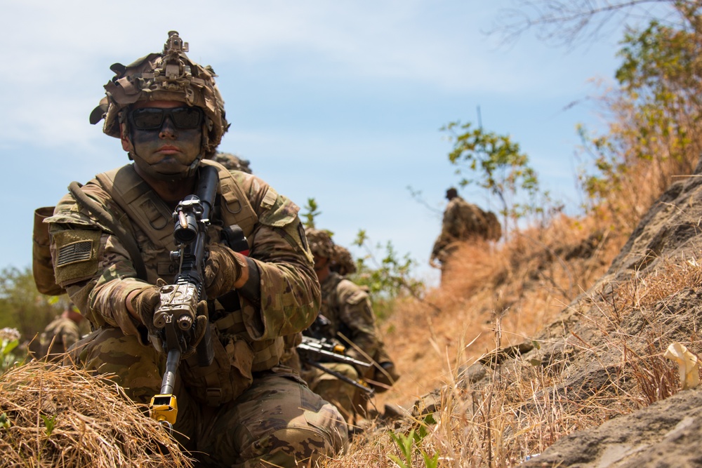 1-27 IN BN Wolfhounds conduct platoon Live-Fire Exercises at Garuda Shield 19