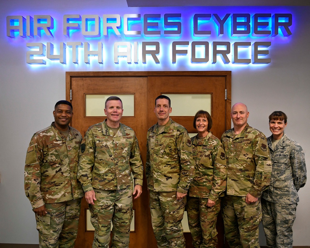 EUCOM commander visits AFCYBER