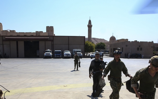 Jordanian Frogmen, TF 56 conduct Training for Floating Mine Response