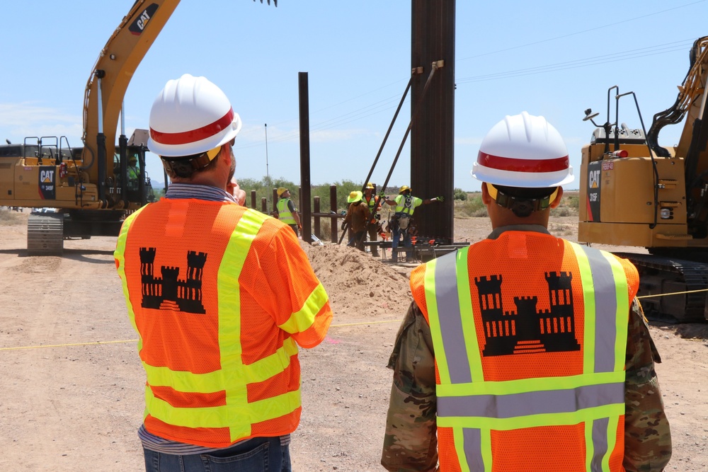 Corps supports border barrier installation near Lukeville, Ariz.