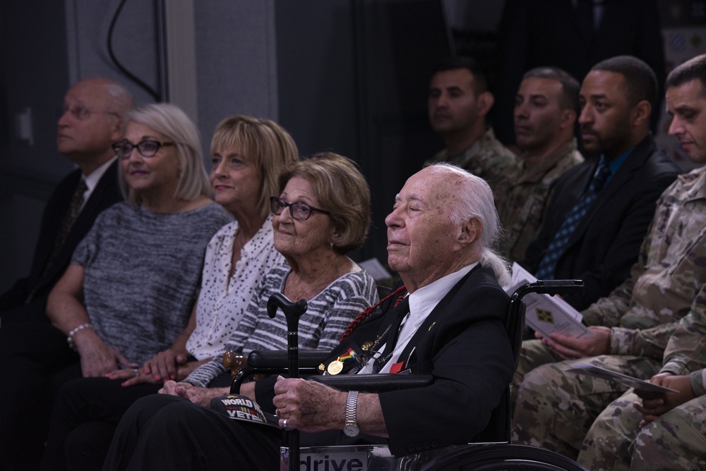 WWII Veteran Herman Zeitchik visits the Pentagon