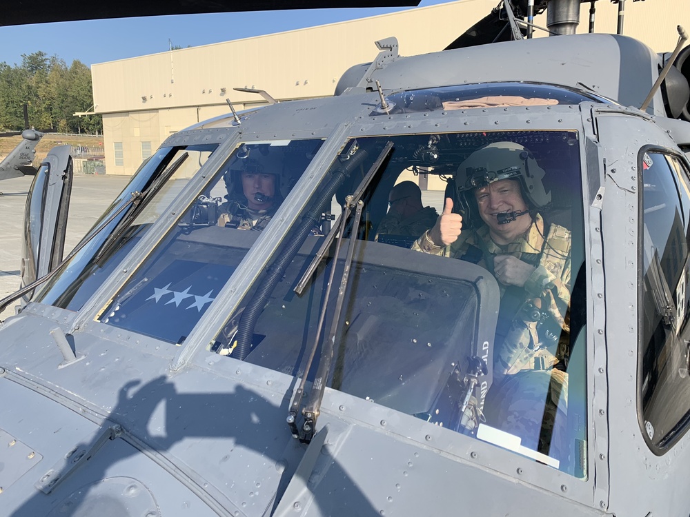 Director, Air National Guard visits Alaska Guard Airmen