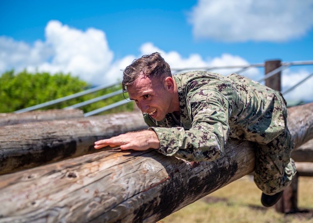 Future Chief Petty Officers Complete Fleet Marine Force Challenge