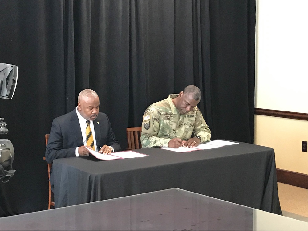 CCDC and Alabama State University sign education agreement