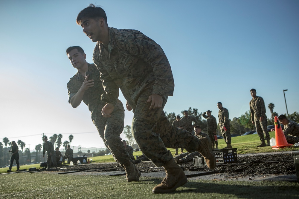 Pendleton Marines conduct morning PT