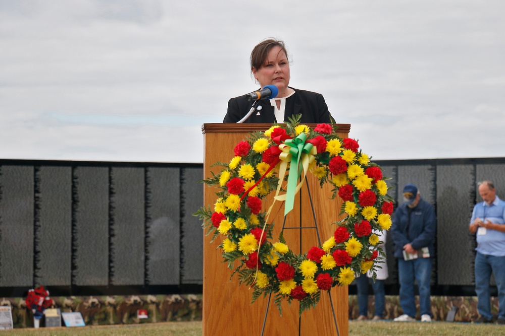dvids-news-the-moving-wall-delivers-vietnam-memorial-s-legacy-to