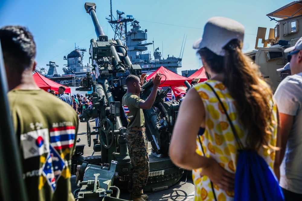 Los Angeles Fleet Week 2019: Howitzers