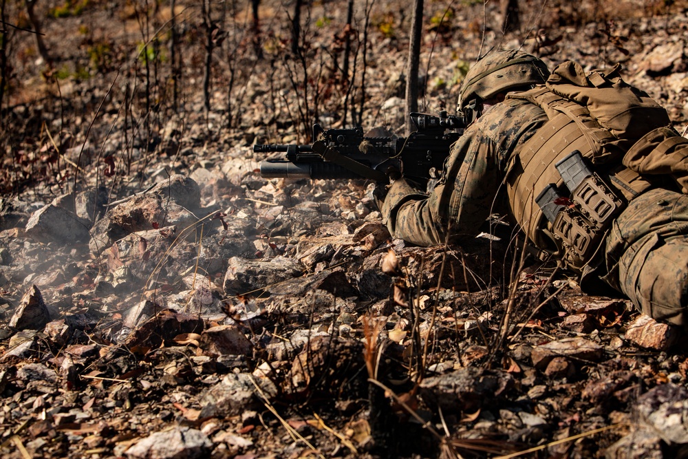 MRF-D Marines conduct a live-fire raid during Exercise Koolendong 2019