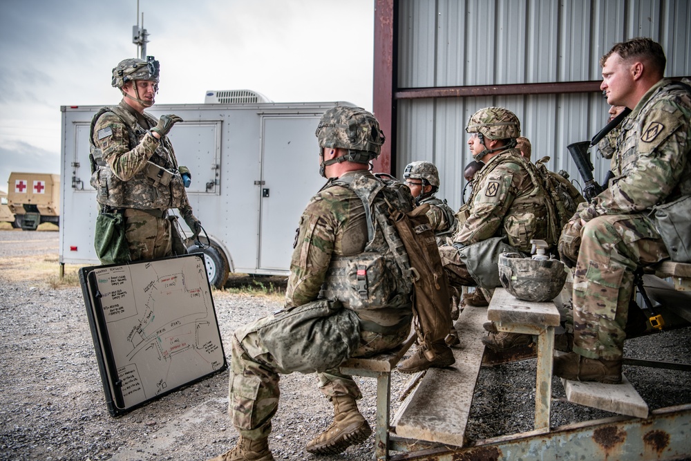 2-20th FA BN Conducts Convoy Live-Fire Qualification