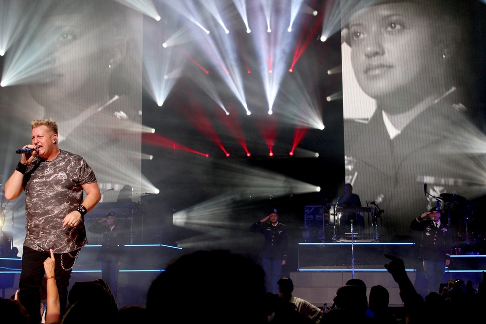 Rascal Flatts honor Massachusetts National Guard Soldiers