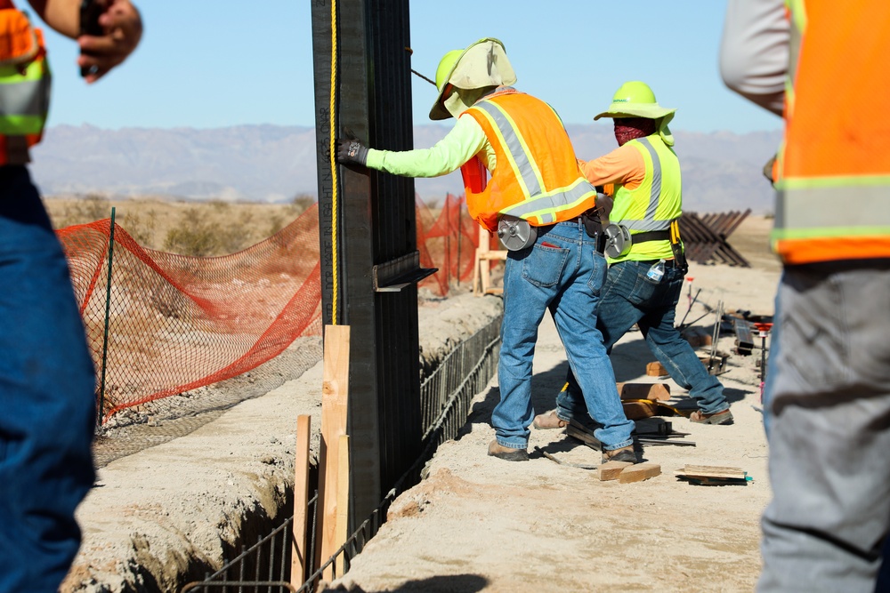 TF Barrier: El Centro first panels