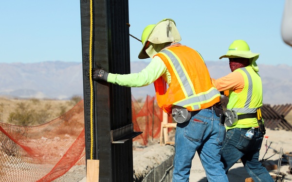 TF Barrier: El Centro first panels