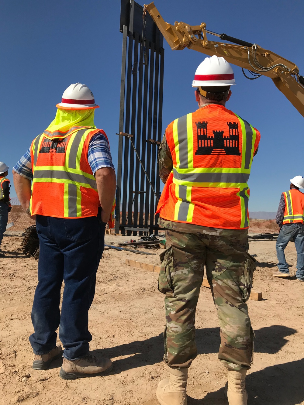 TF Barrier: El Centro first panels (14 of 17)