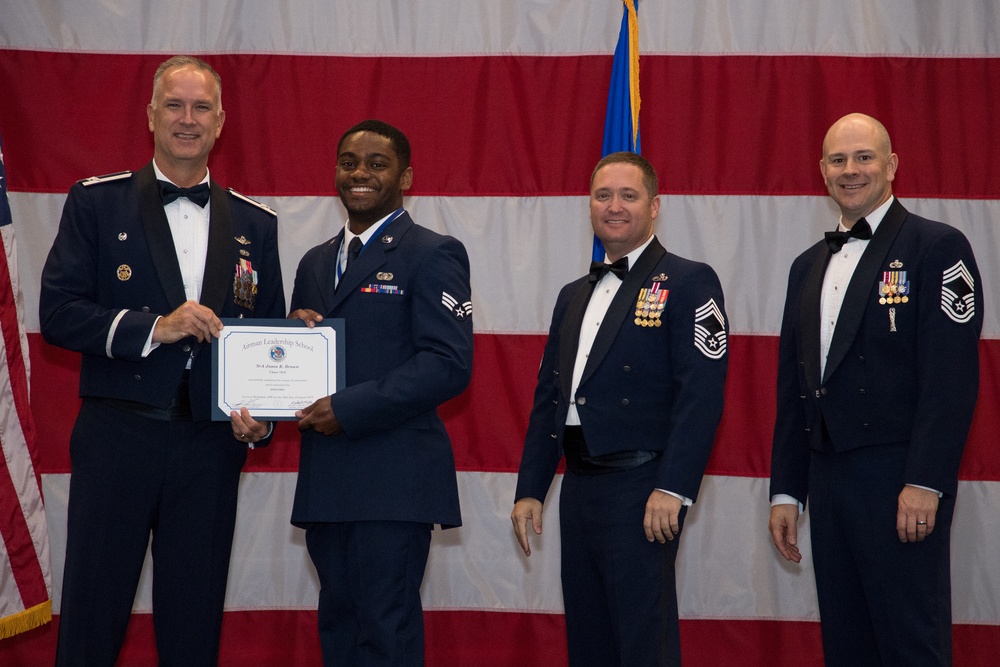 ALS Class 19-6 graduation