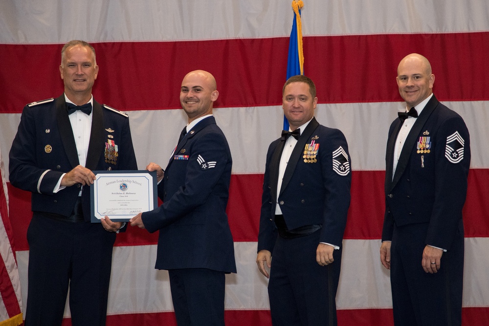 ALS Class 19-6 graduation