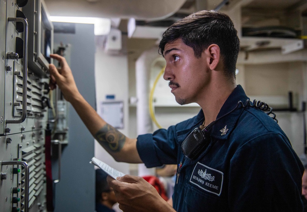 USS Harpers Ferry Streams a Nixie Torpedo Countermeasure System