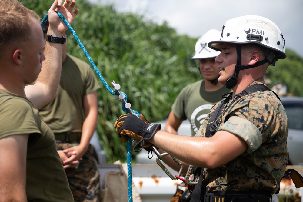 CBRN Practices Rappelling