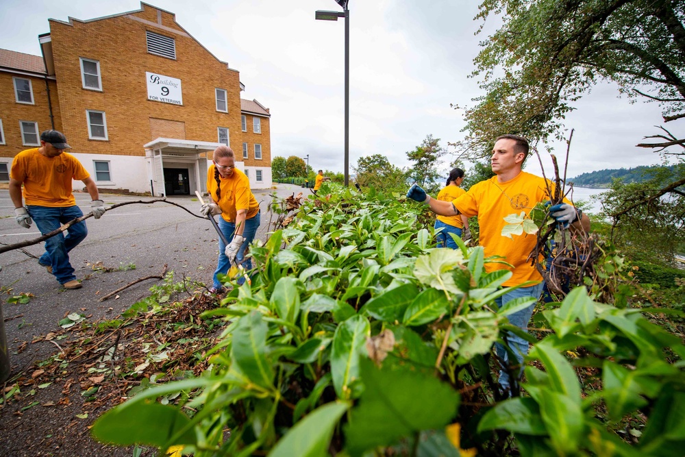 CPO Selectees Volunteer at Port Orchard Veterans Home