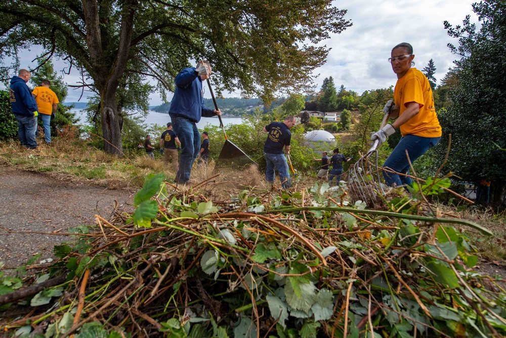 CPO Selectees Volunteer at Port Orchard Veterans Home