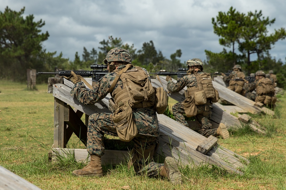 U.S. Marines with 3rd LE Bn.  undergo field training during their Marine Corps Combat Readiness Evaluation