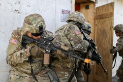 Shoothouse creates realistic training scenario for Soldiers [Image 1 of 10]