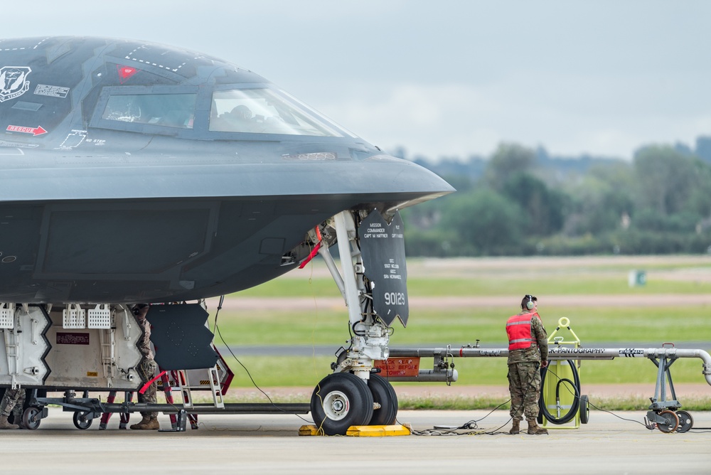 Fuels Airmen from Whiteman AFB conduct hot-pit refueling on a B-2 Spirit Stealth Bomber at RAF Fairford