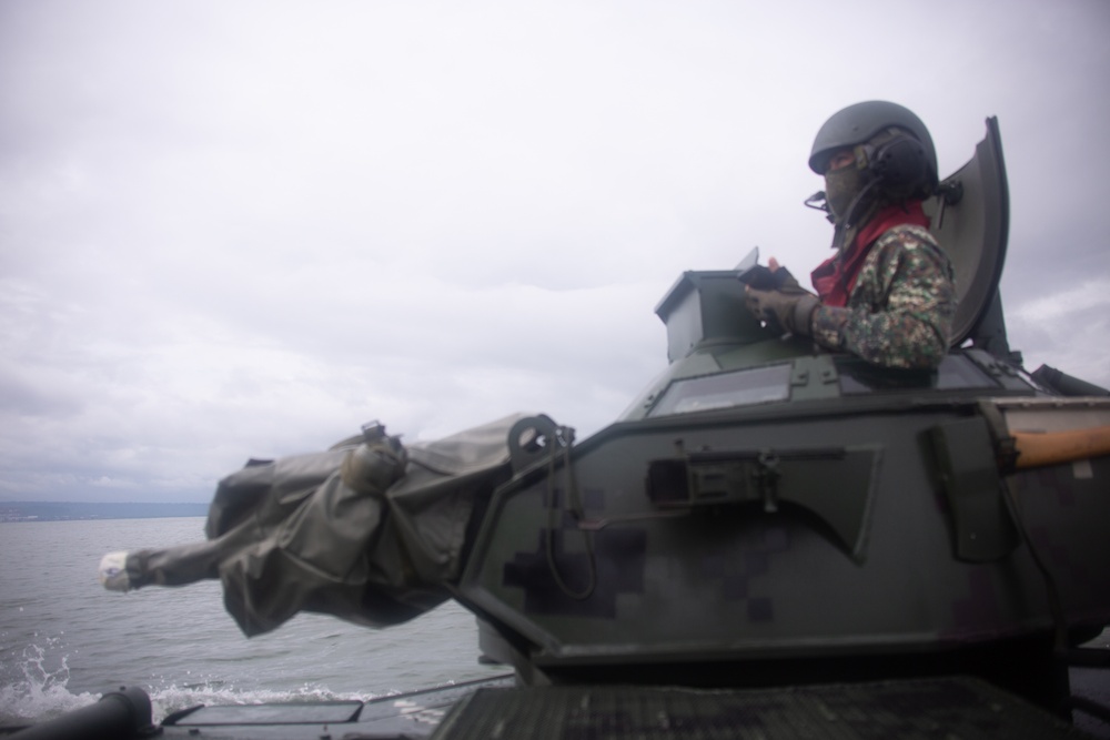 Philippine-U.S. Assault Amphibious Vehicle Subject Matter Expert Exchange