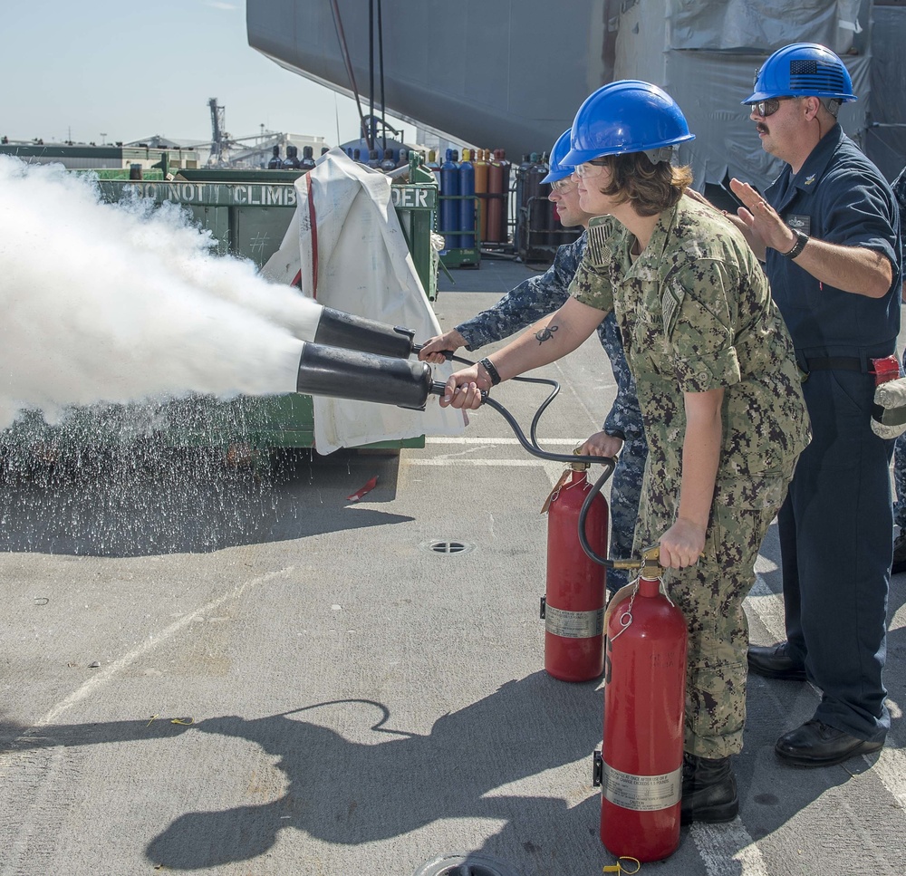 GHWB Sailors Discharge CO2 Bottle