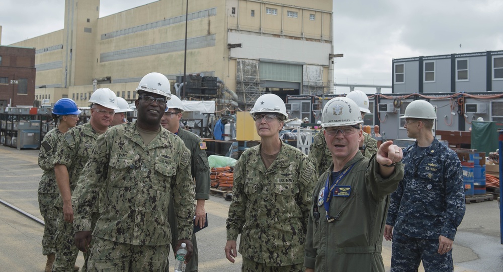 Capt. Bailey Gives Rear Admiral Evans  And Rear Admiral Joyner A Tour Of GHWB