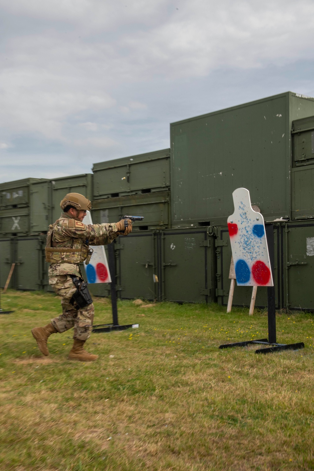 100th ARW Commander and Command Chief participate in 100th SFS training