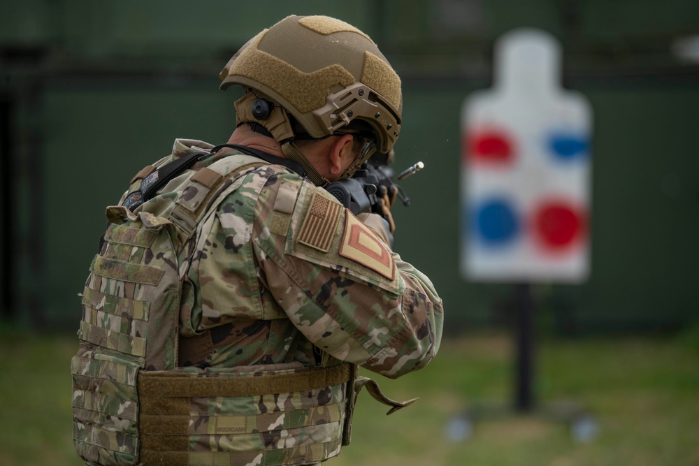 100th ARW Commander and Command Chief participate in 100th SFS training