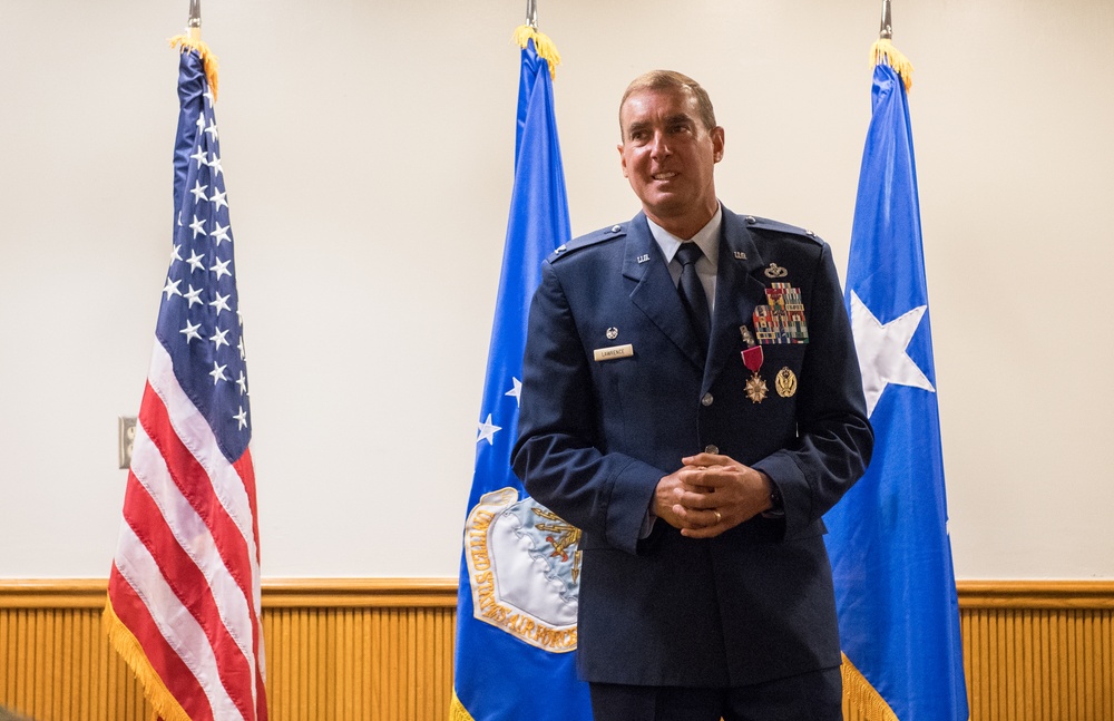 DVIDS - Images - AFIMSC change of command [Image 5 of 7]