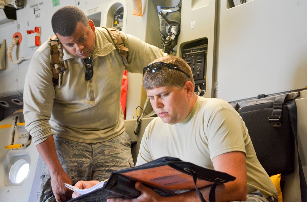 145th Airlift Wing's MXG Trains In The Land of the Midnight Sun