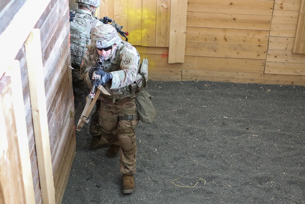 Shoothouse creates realistic training scenario for Soldiers