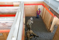 Shoothouse creates realistic training scenario for Soldiers [Image 8 of 10]