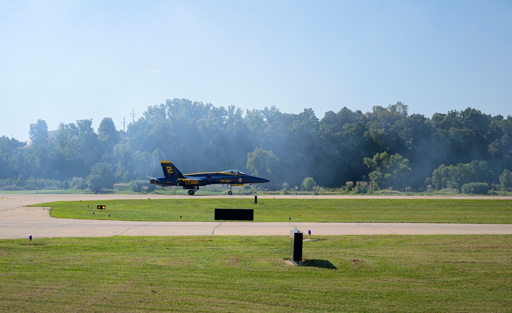 Blue Angels Arrive During St. Louis Navy Week