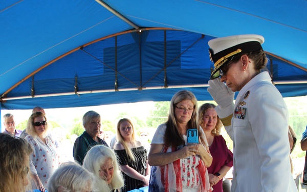 Sailor killed at Pearl Harbor returns home to Iowa decades later