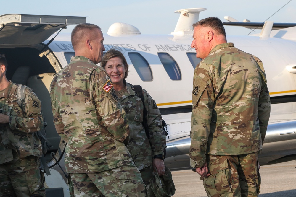 LTG Richardson Arrives at Dobbins Air Reserve Base